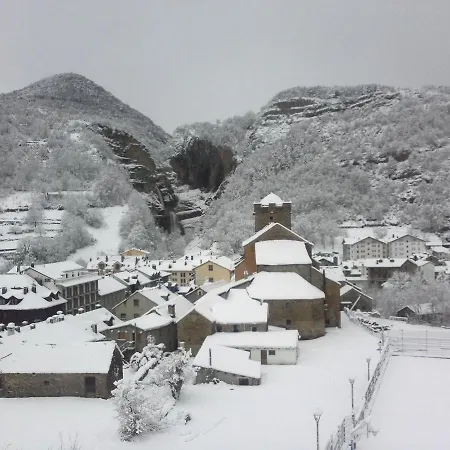 Rural El Porton De Murillo 招待所 3*