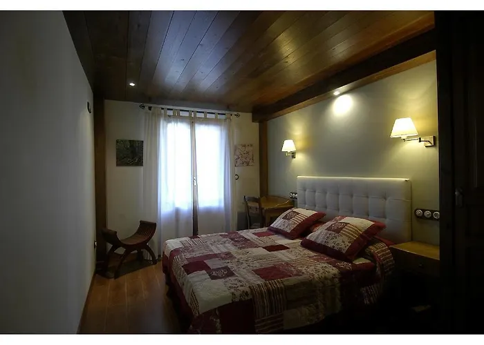 Rural El Porton De Murillo 3*